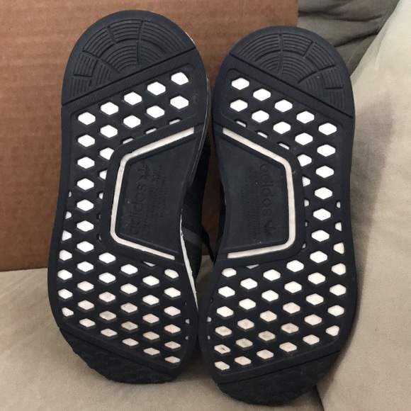 ADIDAS NMD OLIVE GREEN WOMEN SNEAKERS SIZE 5 US - Picture 6 of 7